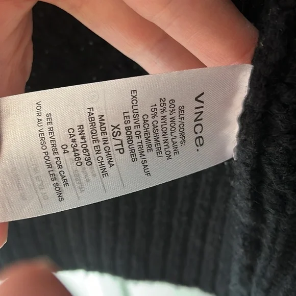 Vince Chunky Oversized Black Knit Sweater, worn a few times - Picture 5 of 7